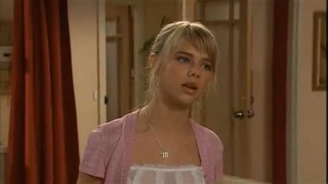 Indiana Evans As Matilda Hunter In Home And Away In 2021 Indiana
