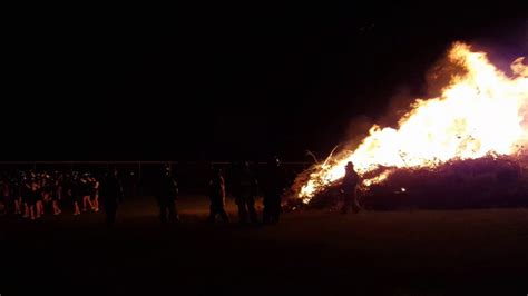 Perry Hoco Bonfire Started Blue Brigade Plays Fight Song Youtube