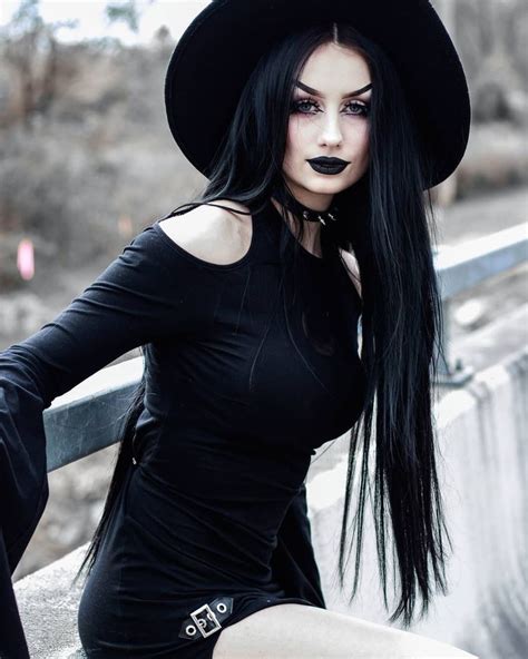 Pin By Dolomite On Beautiful Goth Goth Beauty Hot Goth Girls Metal Girl