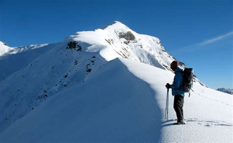 Winter Hiking In Aosta Valley Heaven On Earth Trekking Alps