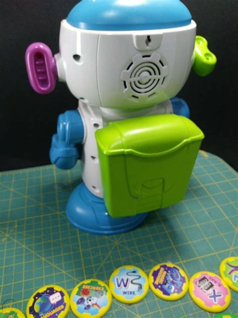 Cogsley Vtech Talking Robot Toy W Backpack And 30 Discs Included