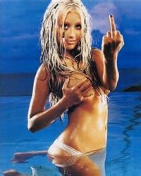 Christina Aguilera Complete Topless Photo Set From Maxim