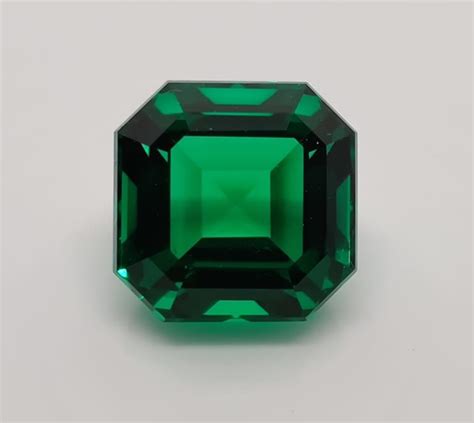 The Emerald Empire Jewelry Connoisseur