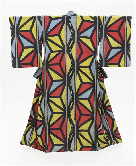 These Gorgeous Vintage Kimonos Will Change The Way You Think Of The
