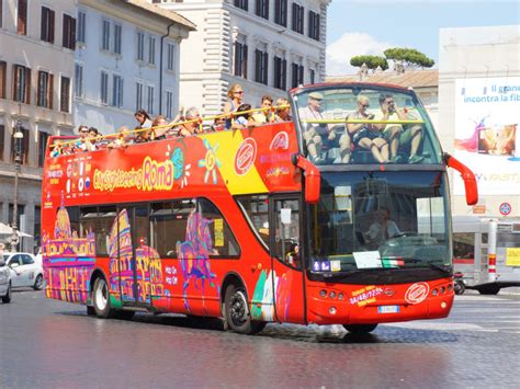 Tour In Autobus Hop On Hop Off A Roma Hellotickets