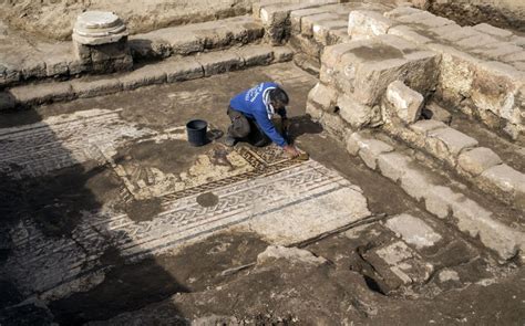 1800 Year Old Roman Mosaic With Long Mysterious Inscription Unearthed