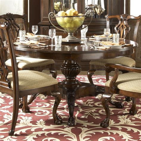 The classic cherry park table complete has a sophisticated look that catches attention. Fine Furniture American Cherry Marlborough Dining Table in ...