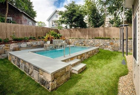 What size backyard is needed for a pool? 20 Amazing Small Backyard With Small Above Ground Pool ...