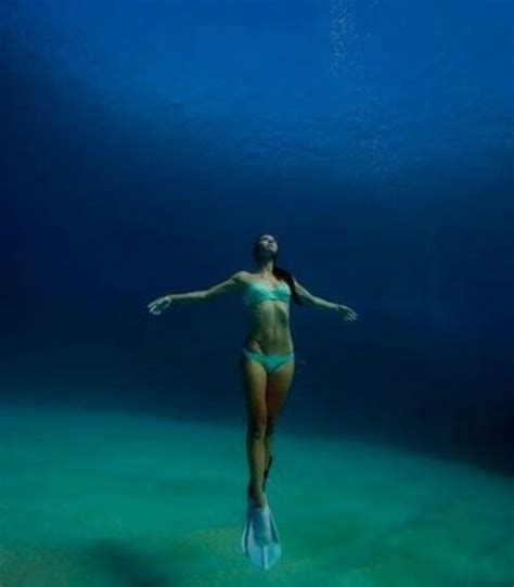 Pinterest Underwater Photography Underwater Photos Diving