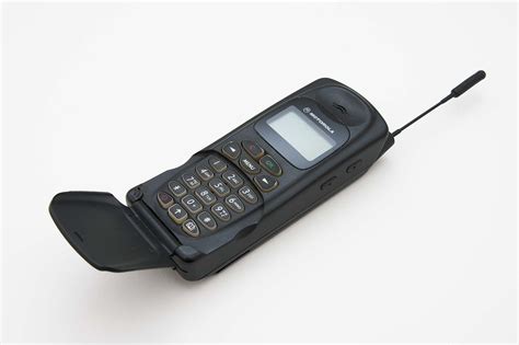 Características técnicas de teléfonos celulares siemens. File:Motorola d470 1.jpg - Wikimedia Commons