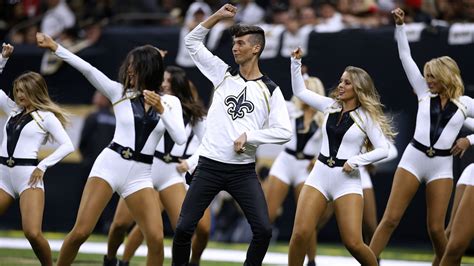 Barrier Breaking Or Embarrassing First Nfl Male Cheerleaders Spark