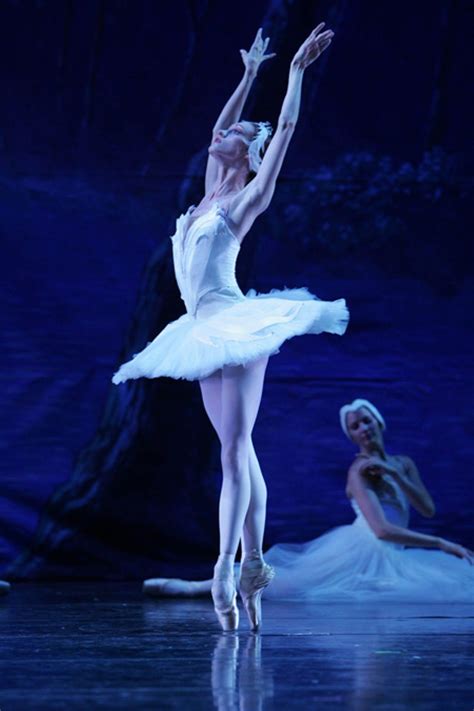 Ballerina Jenna Johnson As The White Swan Odette In Swan Lake Tim