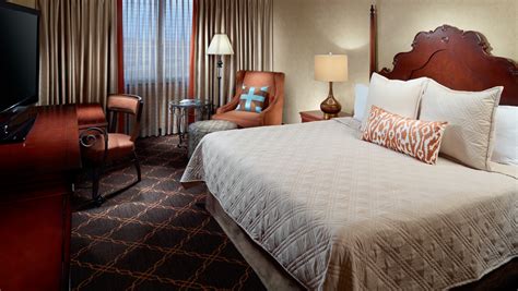 Suites In Austin Tx Guest Rooms And Suites Omni Austin