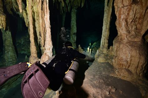 Cenote Dos Ojos Dive In The Cenotes Of Tulum Mexico List Of Cenotes