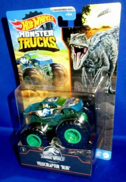 Jurassic World Collector Hot Wheels Monster Trucks Velociraptor Blue 3