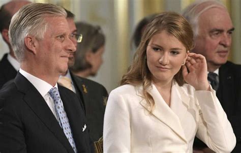 We would like to show you a description here but the site won't allow us. Dit is de vriend van prinses Elisabeth: "Maar hij zorgt ...