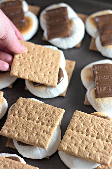 1 55+ easy dinner recipes for busy weeknights everybody understands the stuggle of getting dinner on the table after a long day. S'mores for a Crowd | Recipe (With images) | Food, Christmas food desserts, Dessert recipes