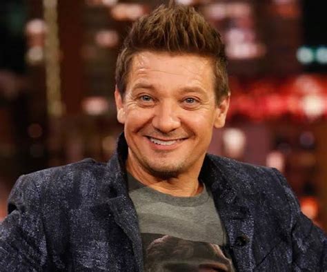 Jeremy Lee Renner Bio Net Worth And Many More Todaytop24