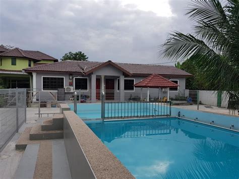 Bungalow Homestay With Swimming Pool In Selangor 2019 © Letsgoholidaymy