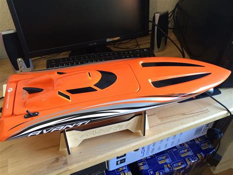 Thunder Tiger Avanti Brushless Obl 24g Water Cooled Racing Boat Artr