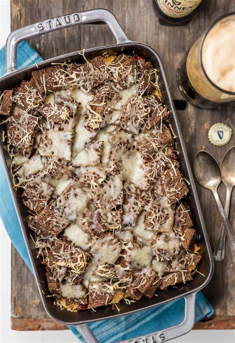 Corned beef, swiss cheese, black pepper, rye bread, thousand island dressing and 4 more. Loaded Reuben Casserole - The Cookie Rookie | Reuben casserole, Corned beef recipes, Casserole ...