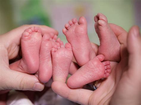 A Nicu Nurse Adopted Her Patient A 14 Year Old Teen Mom With Triplets