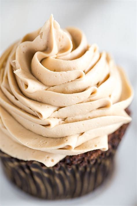 This is an amazing buttercream that i have to tell you my sistah from another mistah shared with me. Mocha Cupcakes with Espresso Buttercream Frosting | Recipe ...