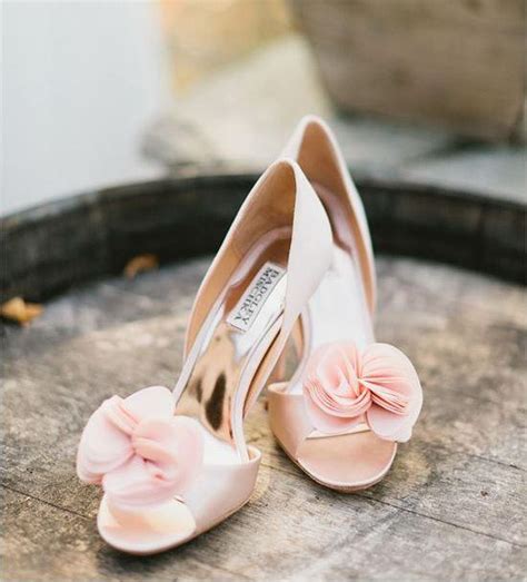 En Güzel Gelin Ayakkabısı Modelleri Bayan Kıyafet Kombinleri