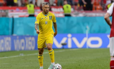 Marlos Anuncia Aposentadoria Da Seleção Ucraniana Obrigado A Todos