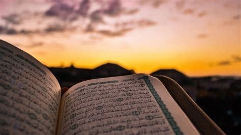 خصوصية شهر رمضان مع القرآن الكريم إسلام أون لاين