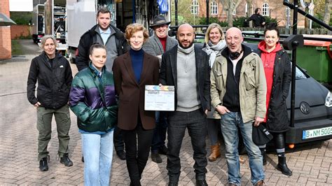 Der bremer „tatort will immer mehr sein als ein normaler sonntagabendkrimi. Die Dreharbeiten zum neuen Bremer Tatort sind gestartet ...