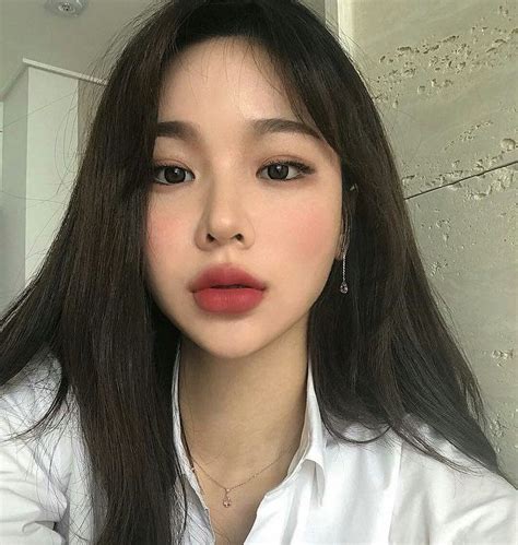 She Is Looking For You Korean Natural Makeup Korea Makeup Asian