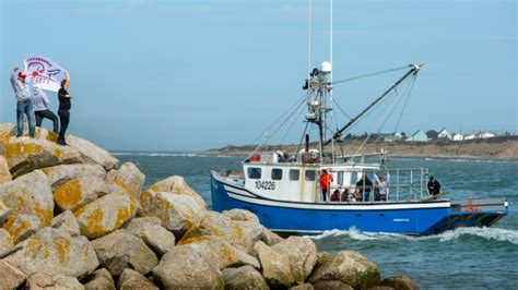 Nova Scotia First Nation Launches Lobster Fleet Amid