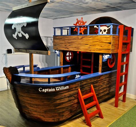 Pin By Omar Valdes On Pirate Ship Beds And Inspiration Cool Kids