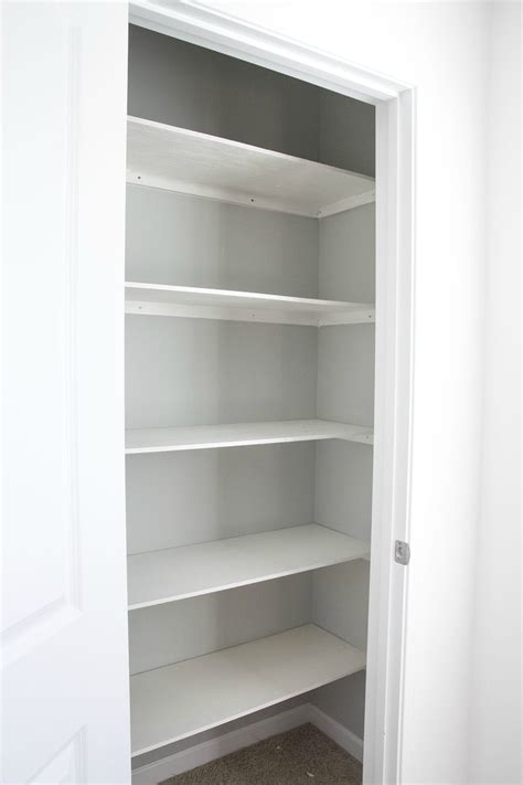 Start your next project for diy closet shelves with one of our many woodworking plans. Basic DIY Closet Shelving
