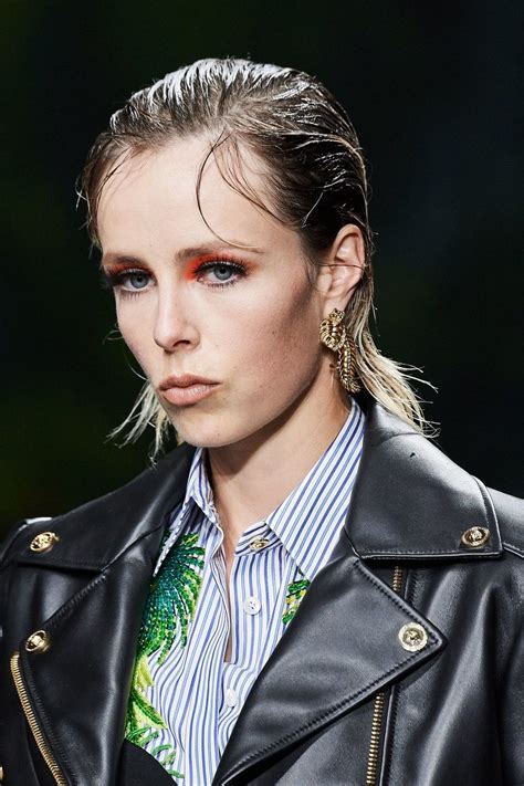 Versace Spring 2020 Ready To Wear Look 23 Extreme Close Up Featuring