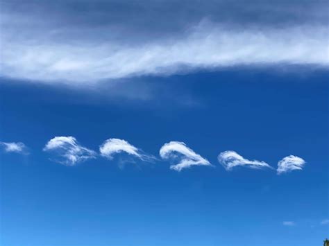 Rare Kelvin Helmholtz Cloud Formation Spotted Over Newbury
