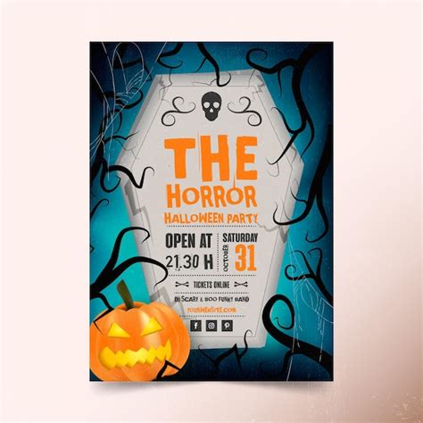 Free Vector Realistic Halloween Party Poster With Pumpkin