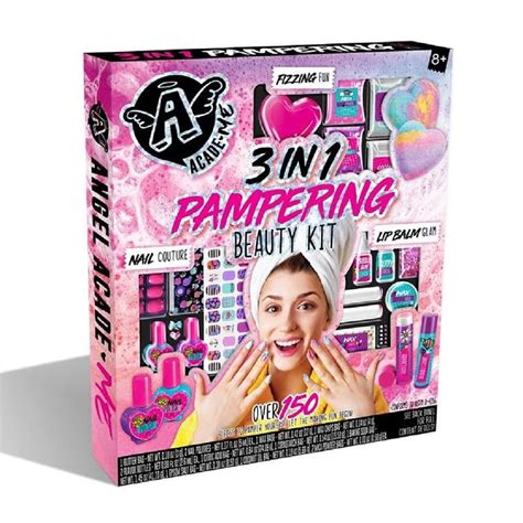 3 In 1 Girls Pampering Beauty Kit Over 150 Pieces