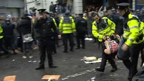Riot Police And Students Clash In Dublin Violence Bbc News