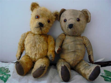 cleaning old teddy bears the secret keepers old teddy bears antique teddy bears mohair teddy