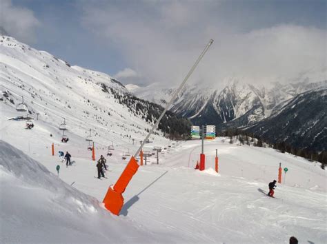 Chamonix ski resort guide, ski lift and resort information, trail maps and piste maps, current snow conditions, snow history and resort reviews for chamonix. Ski resort Brévent/Flégère (Chamonix) - Skiing Brévent ...
