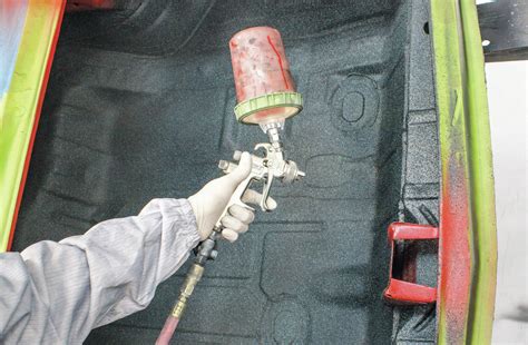 If you have been thinking about how to use spray paint and what materials and tips could be useful, then you have come to the right place. How To Spray Award-Winning Paint - Hot Rod Network