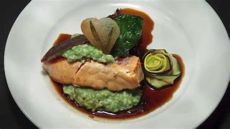 Chefs labor over their food for countless hours to create a moment of pleasure for their guests. 101 Food Plating - Salmon Plate Presentation #1 - Picture ...
