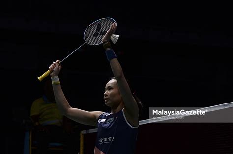Each and every one of us in abm will continue to infuse this type of unfaltering determination shown by our players with our approach to the collective goal of cultivating success of malaysian badminton, in the name and pride. LENSA MG - Aksi Suku Akhir Badminton Terbuka Malaysia 2019