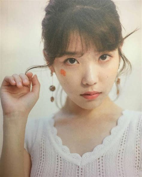 717 Lượt Thích 1 Bình Luận Iu 아이유 Iuuaenashire Trên Instagram