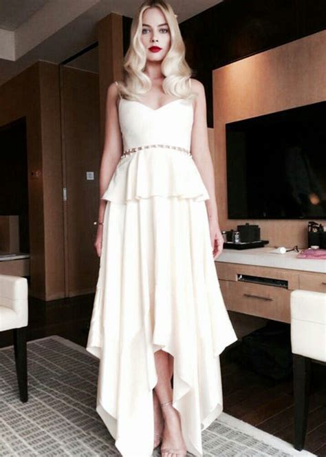 Margot robbie's husband seems like her perfect match. Pin by santaswhiskey on Margot Robbie | Margot robbie ...