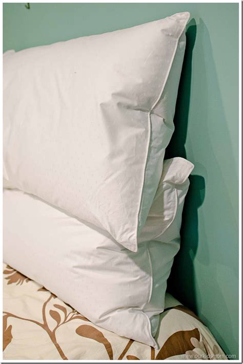 Refresh Your Bedroom Choosing The Right Pillow