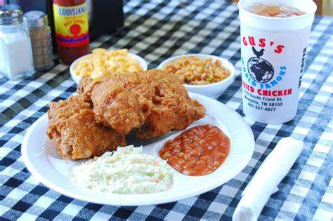 Guss World Famous Fried Chicken Has Opened Its Second Chicago Location