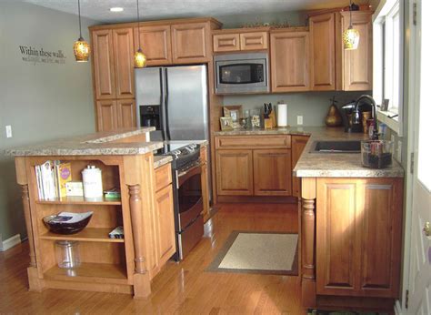 Custom Kitchen Cabinets - Ohio Hardwood & Upholstered Furniture